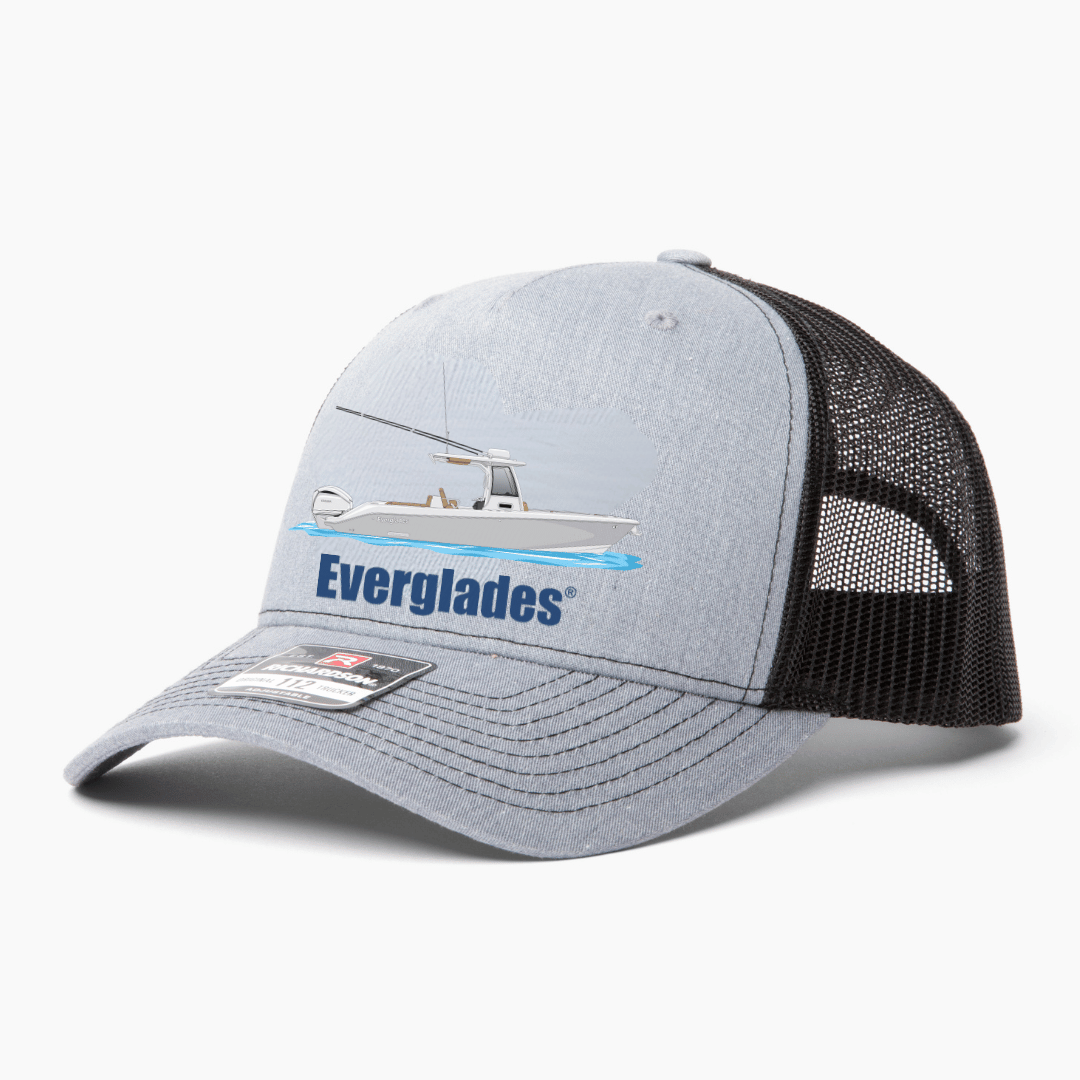 285cc Boat Model Trucker Hats
